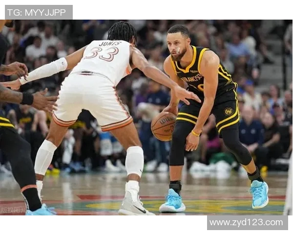 2016年4月7日勇士与马刺的巅峰对决回顾与精彩瞬间分析